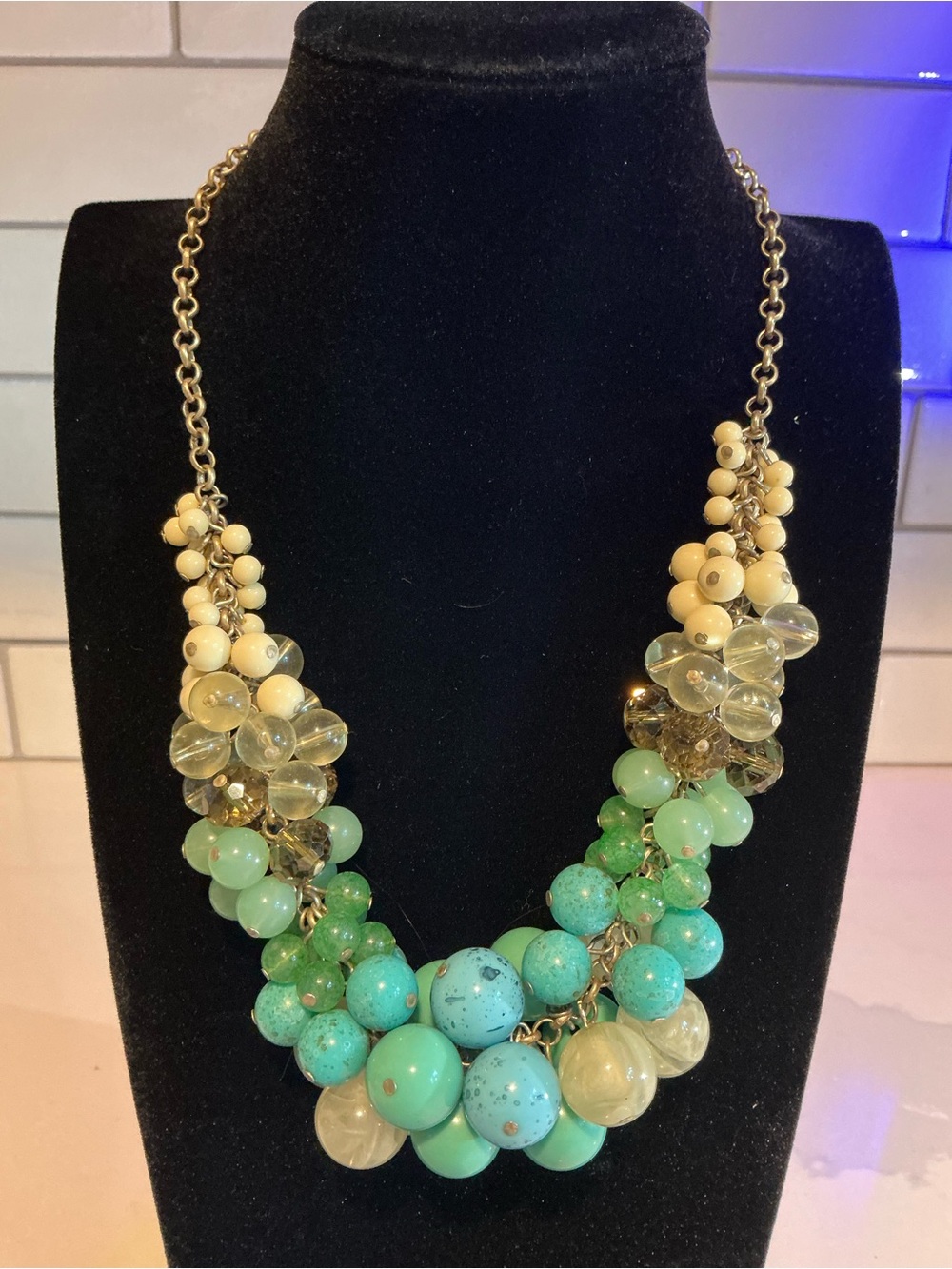 Turquoise and Cream Bead Cluster Necklace on Gold Chain
